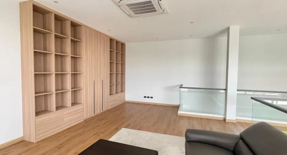 For rent 6 bedrooms villa in Mueang Phuket, Phuket
