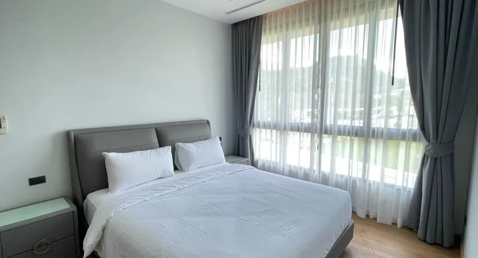 For rent 6 bedrooms villa in Mueang Phuket, Phuket