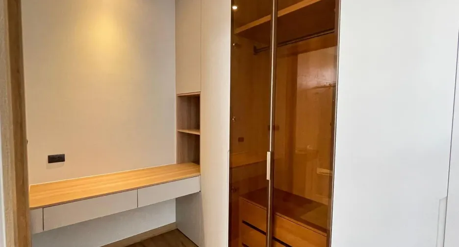 For rent 6 bedrooms villa in Mueang Phuket, Phuket