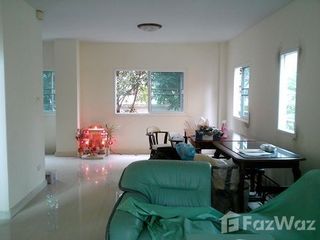 Casa en venta de 3 habitaciones en Bang Phli, Samut Prakan