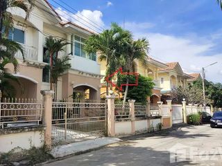 Casa en venta de 3 habitaciones en Bang Phli, Samut Prakan