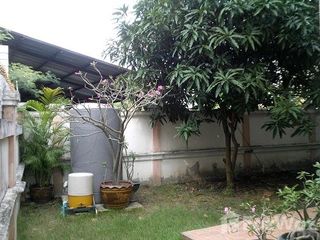 Casa en venta de 3 habitaciones en Bang Phli, Samut Prakan