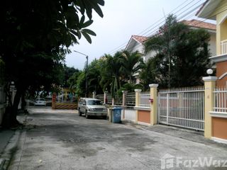 Casa en venta de 3 habitaciones en Bang Phli, Samut Prakan
