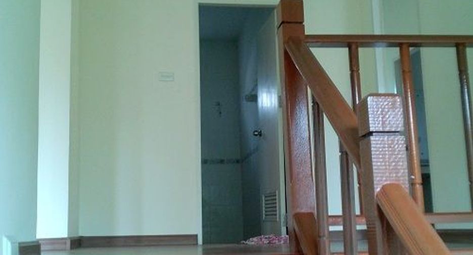 For sale 3 bedrooms house in Bang Phli, Samut Prakan