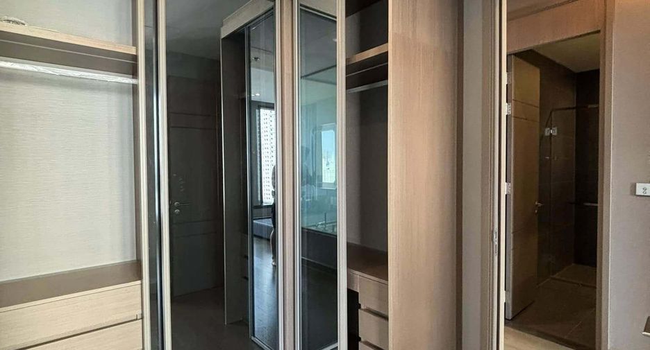 For sale and for rent 2 bedrooms condo in Watthana, Bangkok