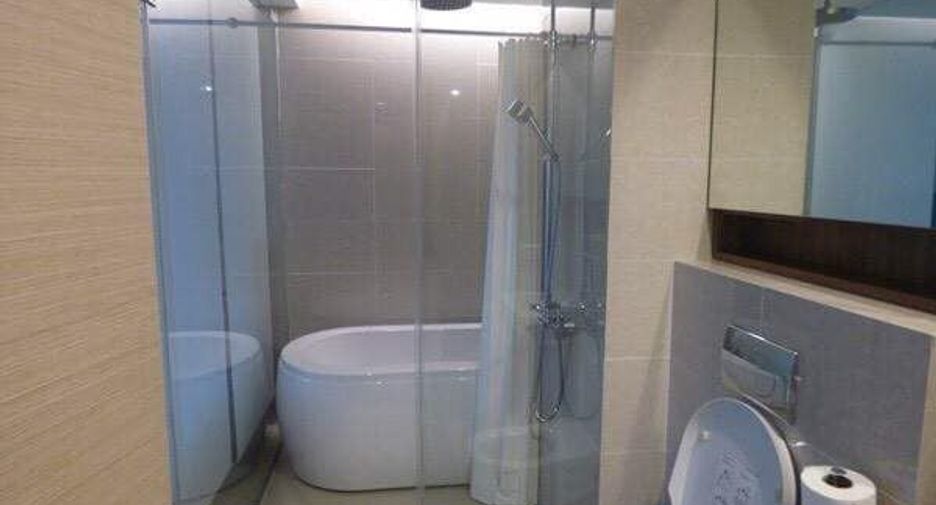 For sale 1 bed condo in Watthana, Bangkok