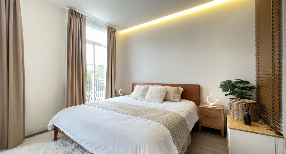 For sale and for rent 3 bedrooms townhouse in Prawet, Bangkok