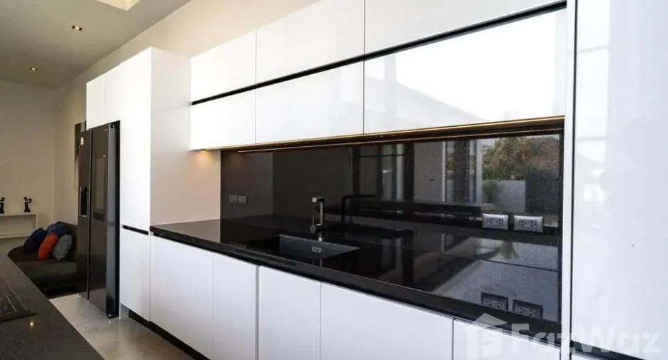 For sale 3 bedrooms house in Thalang, Phuket