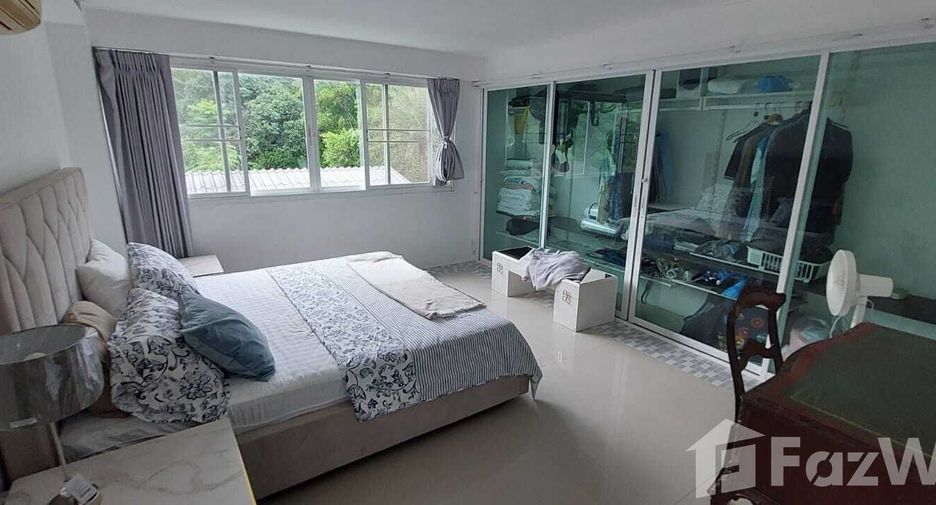 Apartamento en alquiler de 3 habitaciones en Mueang Phuket, Phuket