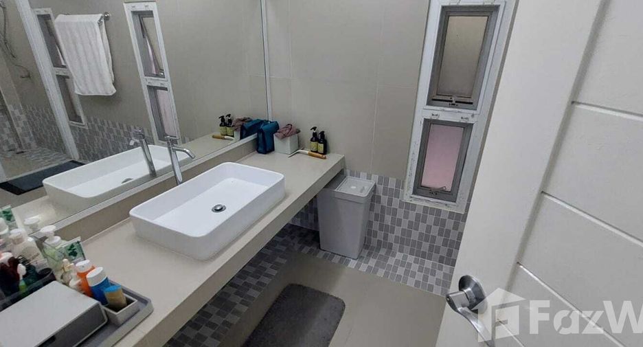 Apartamento en alquiler de 3 habitaciones en Mueang Phuket, Phuket