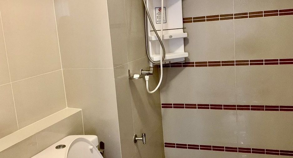 For rent 1 bed condo in Khlong Luang, Pathum Thani