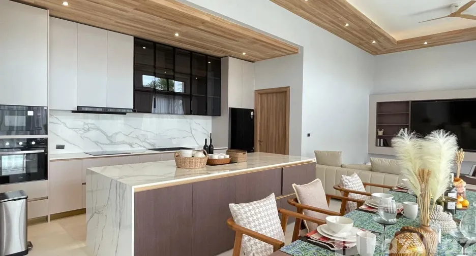 For rent 5 bedrooms villa in Thalang, Phuket