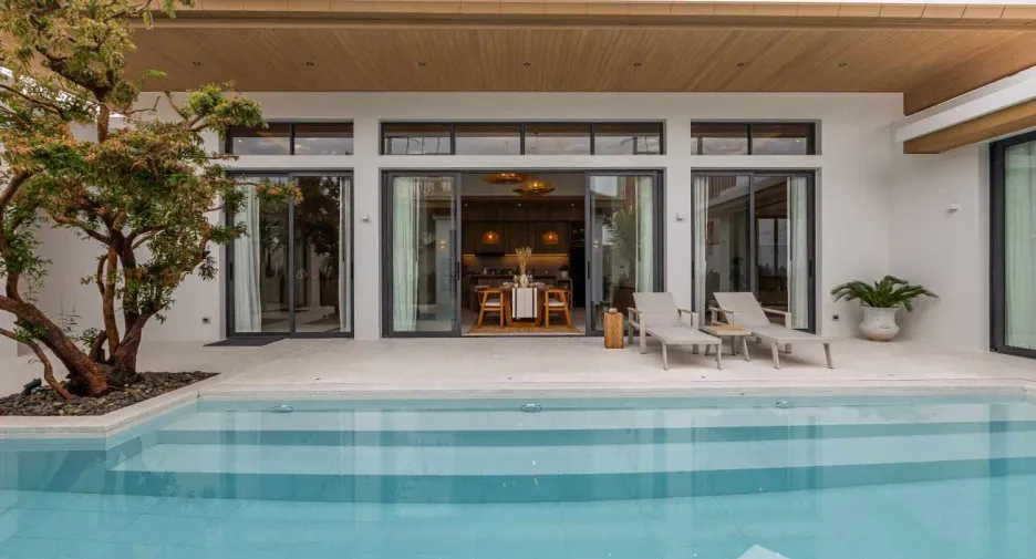 For rent 5 bedrooms villa in Thalang, Phuket