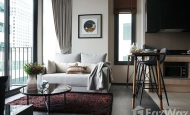 Продажа 1 кровать кондо в Кхлонг Тоеи, Бангкок