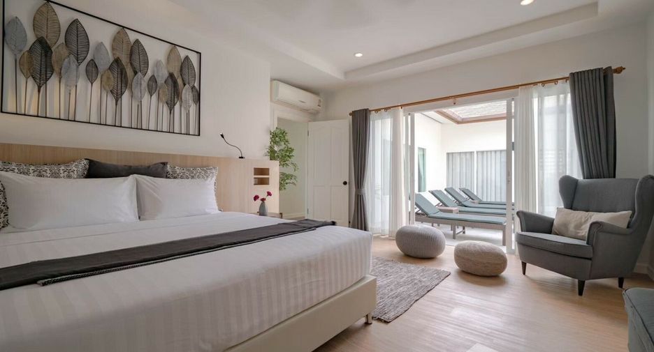 For rent 4 bedrooms villa in Mueang Phuket, Phuket