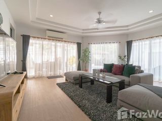 Villa en alquiler de 4 habitaciones en Mueang Phuket, Phuket