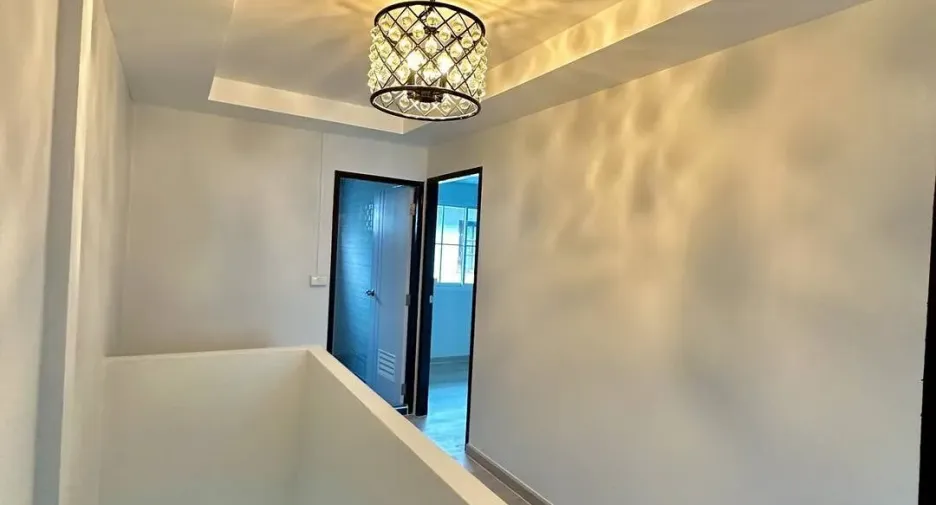 For sale 3 bedrooms townhouse in Mueang Nonthaburi, Nonthaburi