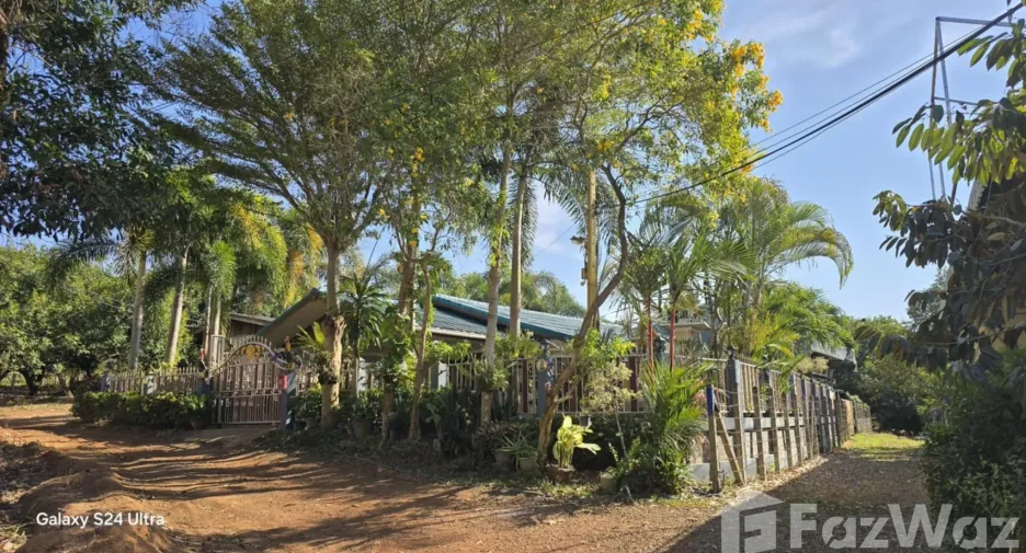 For sale 8 bedrooms house in Khao Saming, Trat