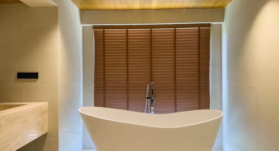 For sale and for rent 4 bedrooms villa in Mueang Phuket, Phuket