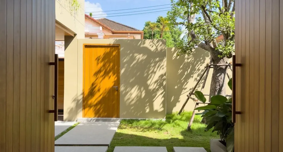 For sale and for rent 4 bedrooms villa in Mueang Phuket, Phuket