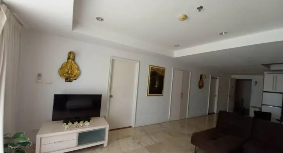 For sale and for rent 2 bedrooms condo in Mueang Phuket, Phuket