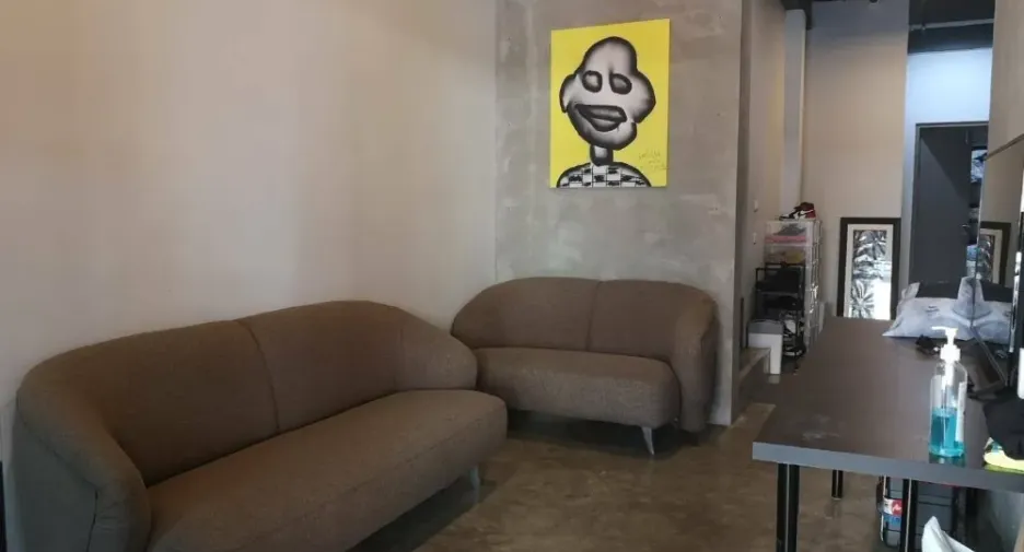 Casa adosada en venta y en alquiler de 4 habitaciones en Phra Khanong, Bangkok
