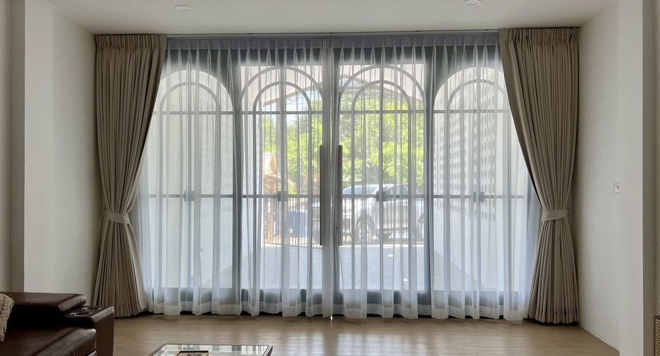 For rent 2 bedrooms house in Mueang Phuket, Phuket