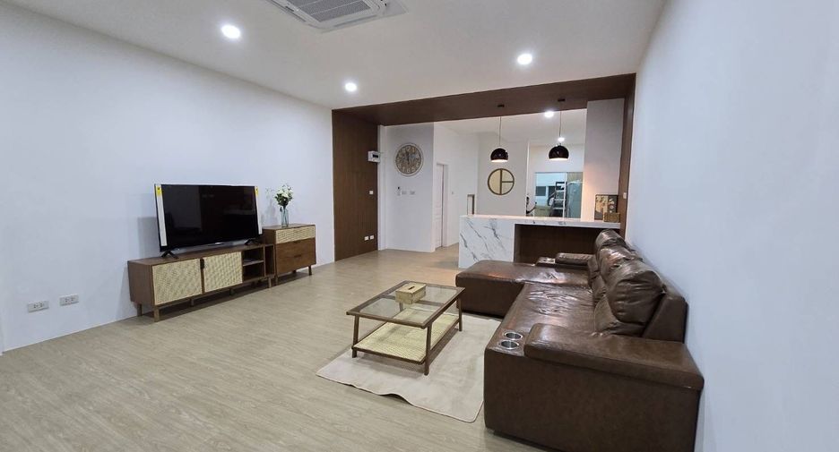 For rent 2 bedrooms house in Mueang Phuket, Phuket
