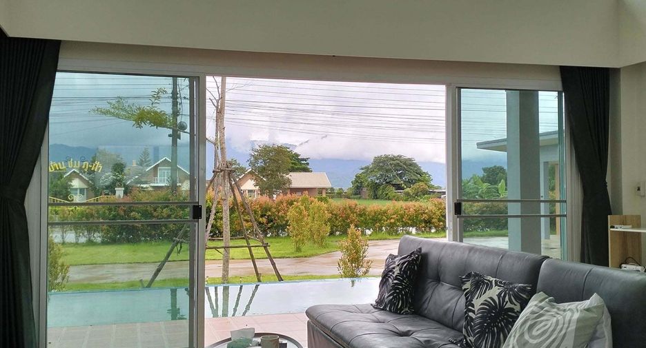 For sale 5 bedrooms villa in Mae Sai, Chiang Rai