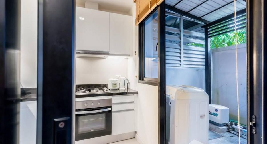 For rent 3 bedrooms townhouse in Thalang, Phuket