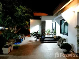 For sale 3 bedrooms house in Mueang Kamphaeng Phet, Kamphaeng Phet