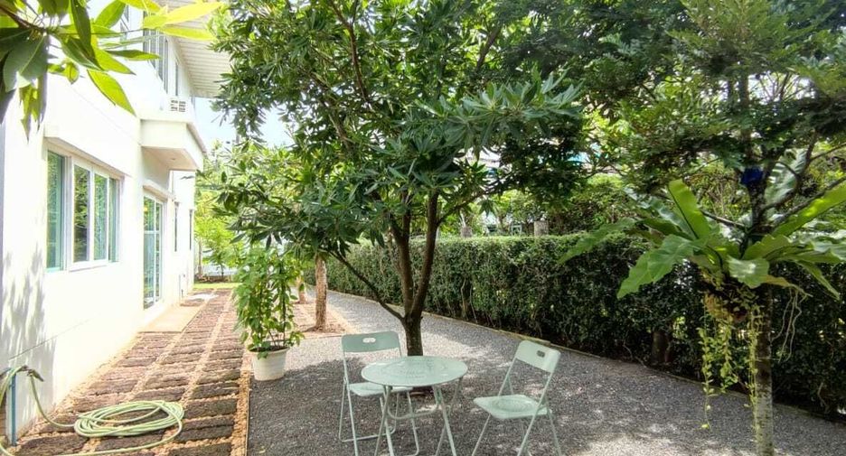 For sale and for rent 4 bedrooms house in Mueang Phuket, Phuket
