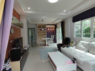 For sale and for rent 4 bedrooms house in Mueang Phuket, Phuket
