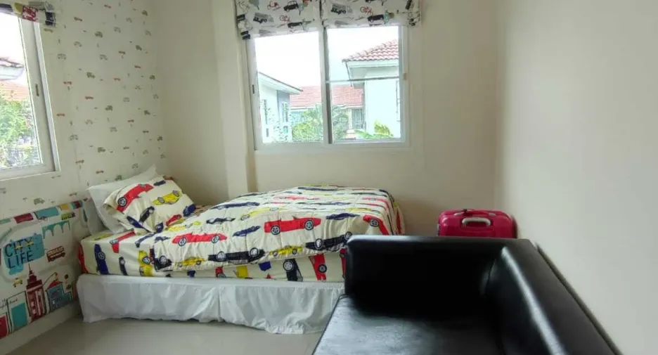 For sale and for rent 4 bedrooms house in Mueang Phuket, Phuket