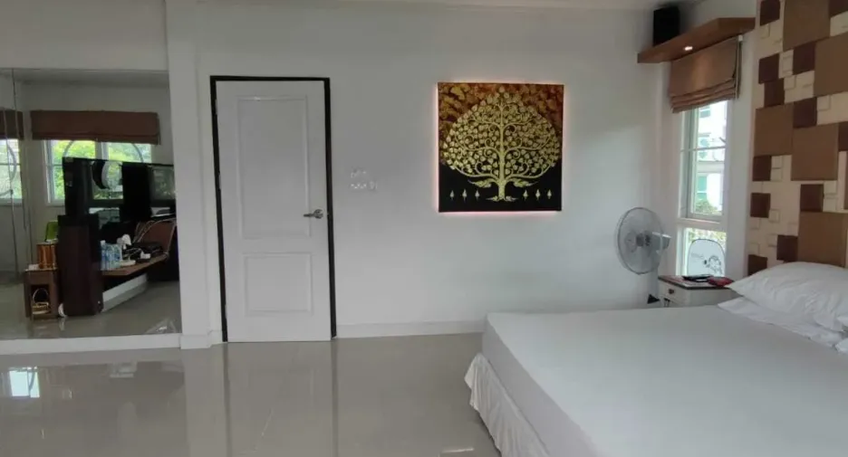 For sale and for rent 4 bedrooms house in Mueang Phuket, Phuket