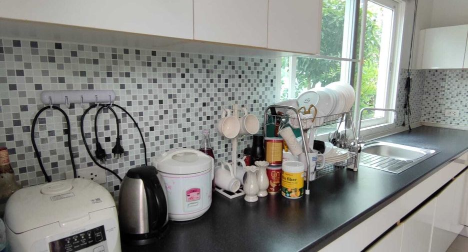 For sale and for rent 4 bedrooms house in Mueang Phuket, Phuket