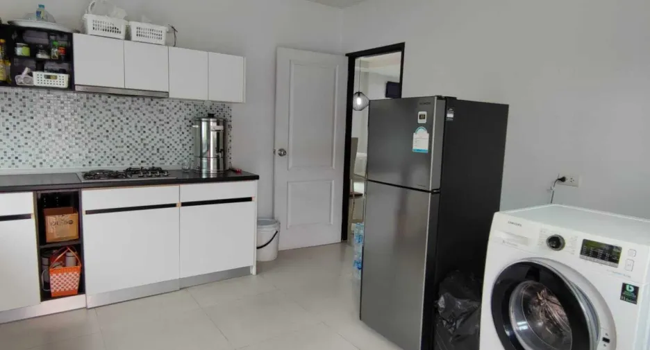 For sale and for rent 4 bedrooms house in Mueang Phuket, Phuket