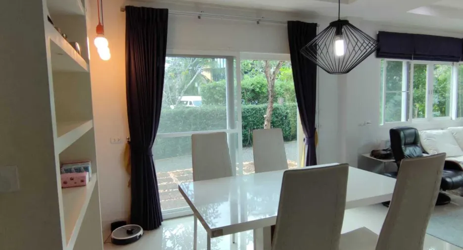 For sale and for rent 4 bedrooms house in Mueang Phuket, Phuket
