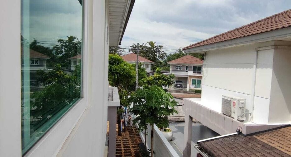 For sale and for rent 4 bedrooms house in Mueang Phuket, Phuket