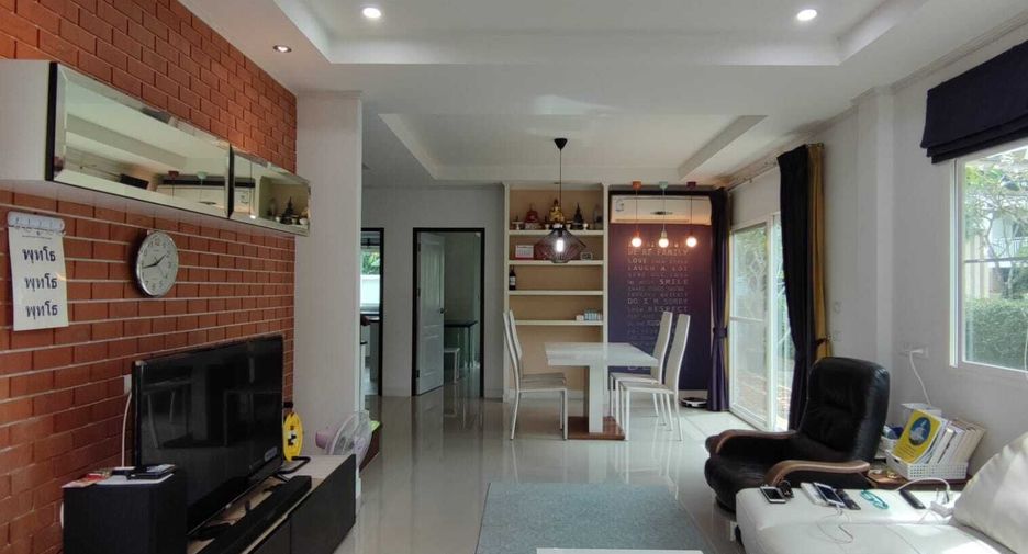 For sale and for rent 4 bedrooms house in Mueang Phuket, Phuket