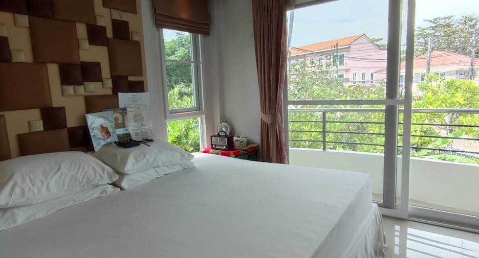 For sale and for rent 4 bedrooms house in Mueang Phuket, Phuket