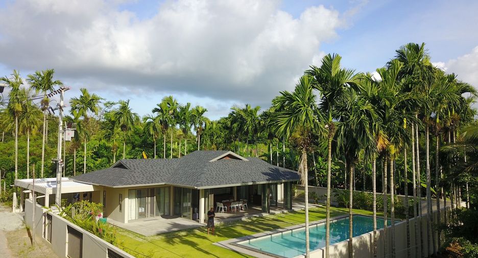 For sale 4 bedrooms villa in Thalang, Phuket