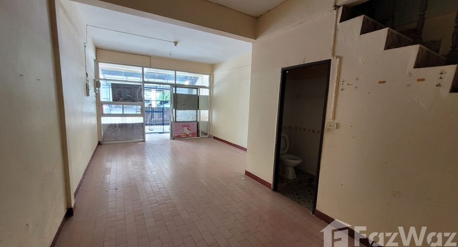 For sale 2 bedrooms townhouse in Mueang Khon Kaen, Khon Kaen