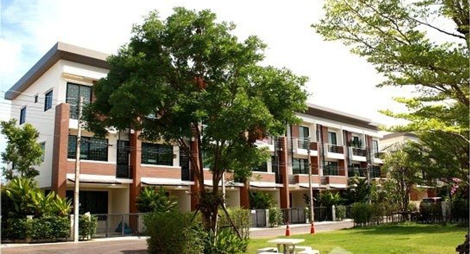 Oficina en venta en Mueang Phuket, Phuket
