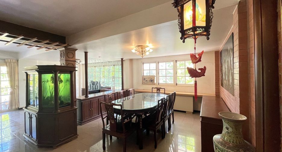 For sale 4 bedrooms house in Mueang Phuket, Phuket