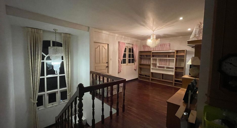 For sale 4 bedrooms house in Mueang Phuket, Phuket