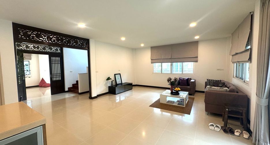 For sale 3 ベッドルーム house in Suan Luang, Bangkok