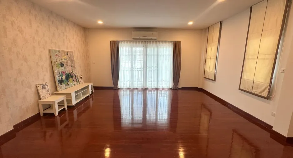 出售 3 卧室 独立屋 在 Suan Luang, 曼谷