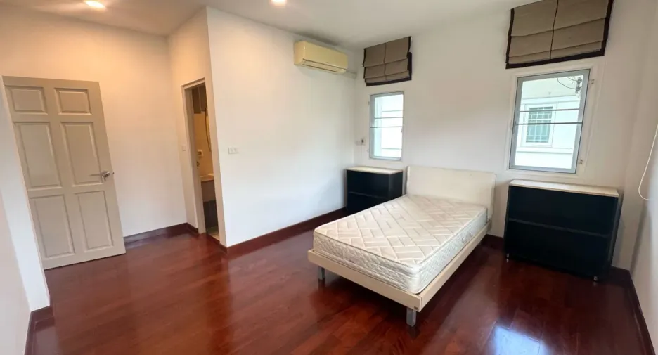 出售 3 卧室 独立屋 在 Suan Luang, 曼谷