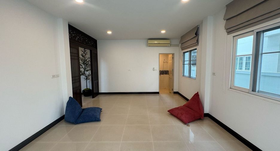 出售 3 卧室 独立屋 在 Suan Luang, 曼谷